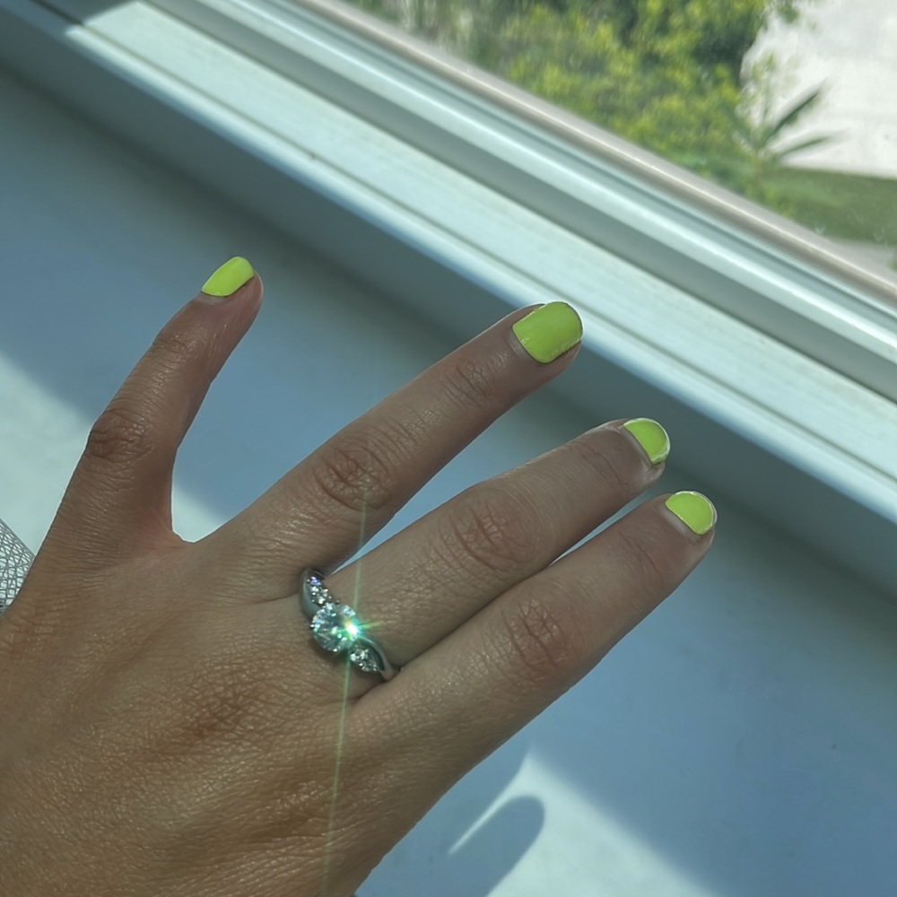 Promise Silver Ring with 4 small white crystal and 1 big crystal sz 8.5